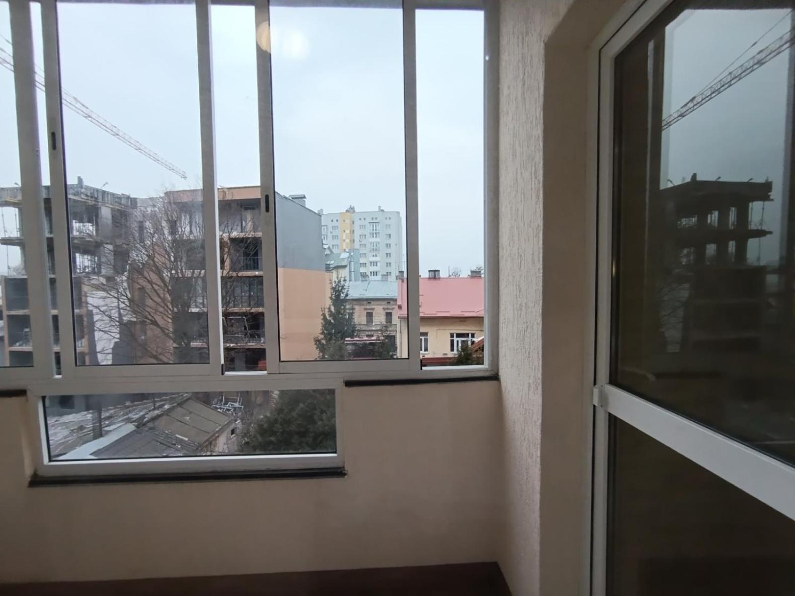 Квартира З Ремонтом Між Залізничним Вокзалом І Центром Lviv Exterior photo